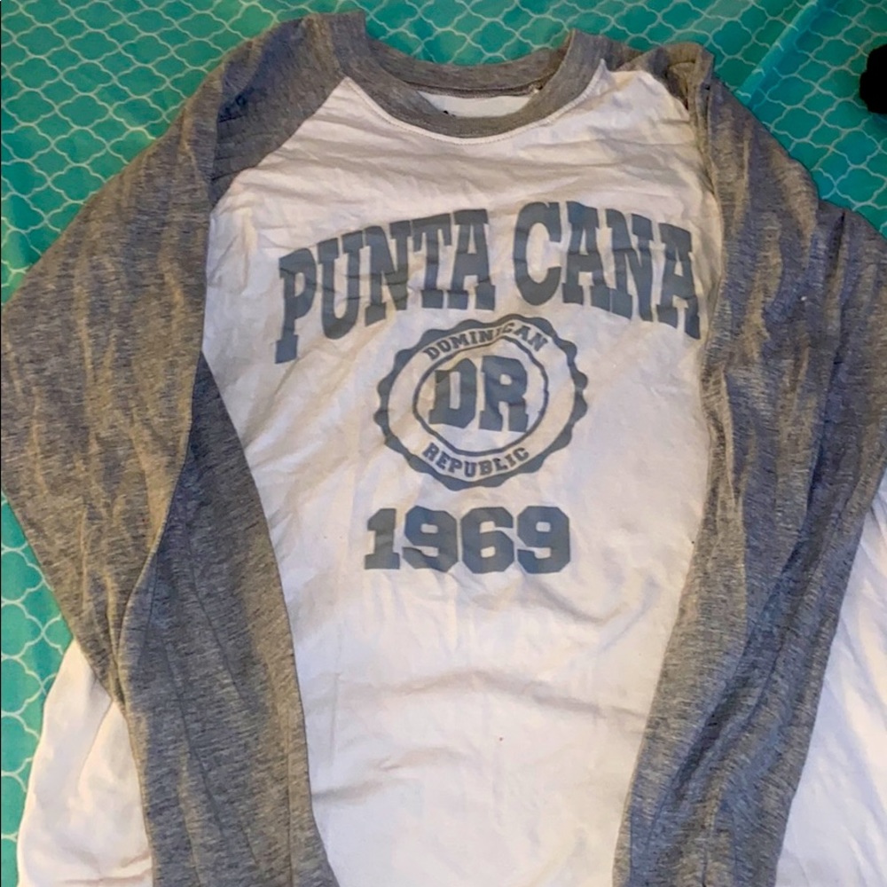 Long sleeve tee